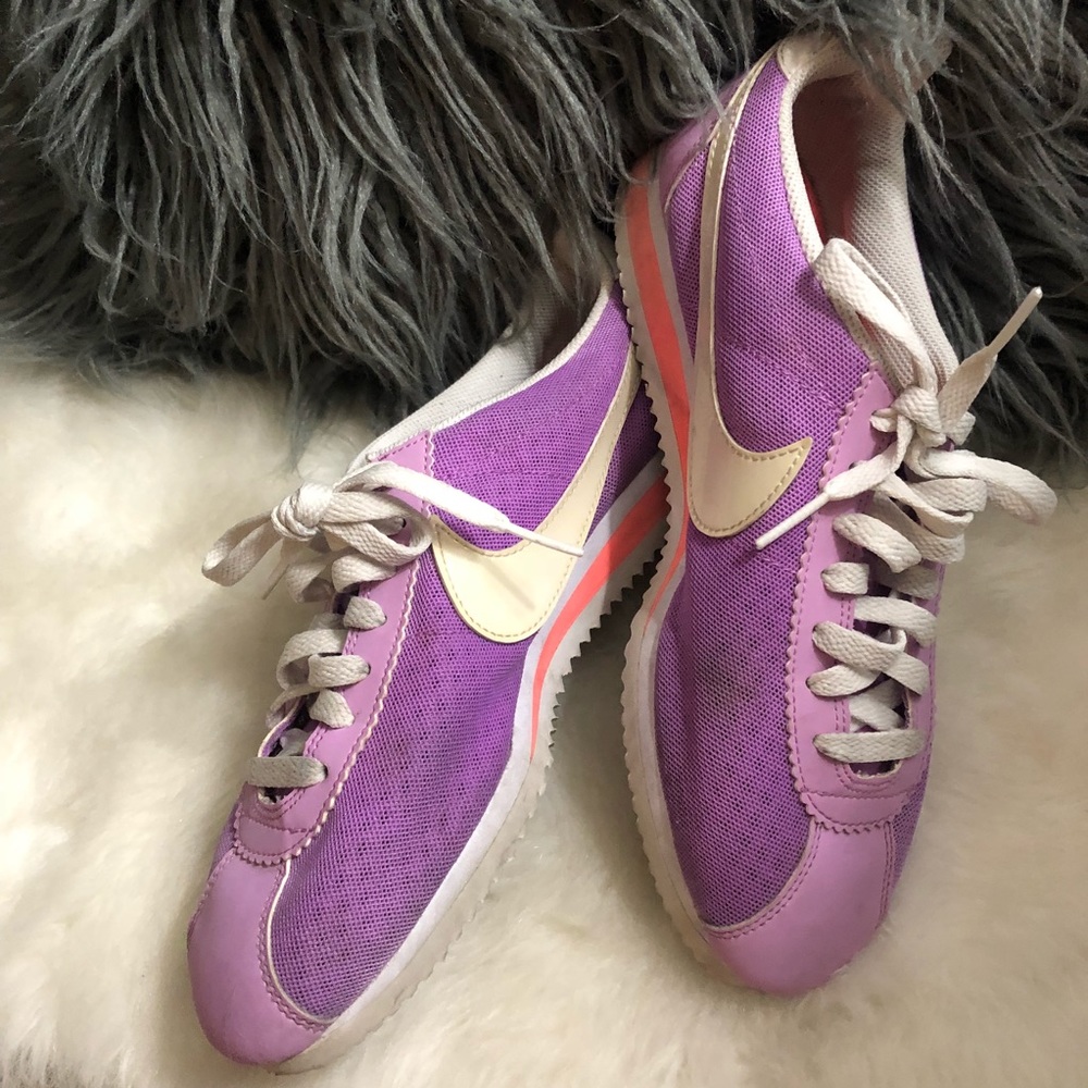 SOLD- Nike Cortez